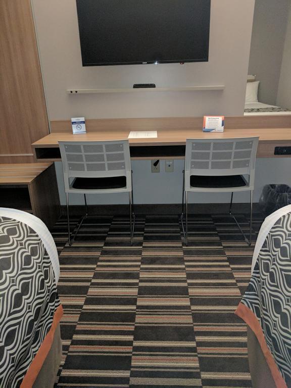 Microtel Inn & Suites By Wyndham Clarion Esterno foto