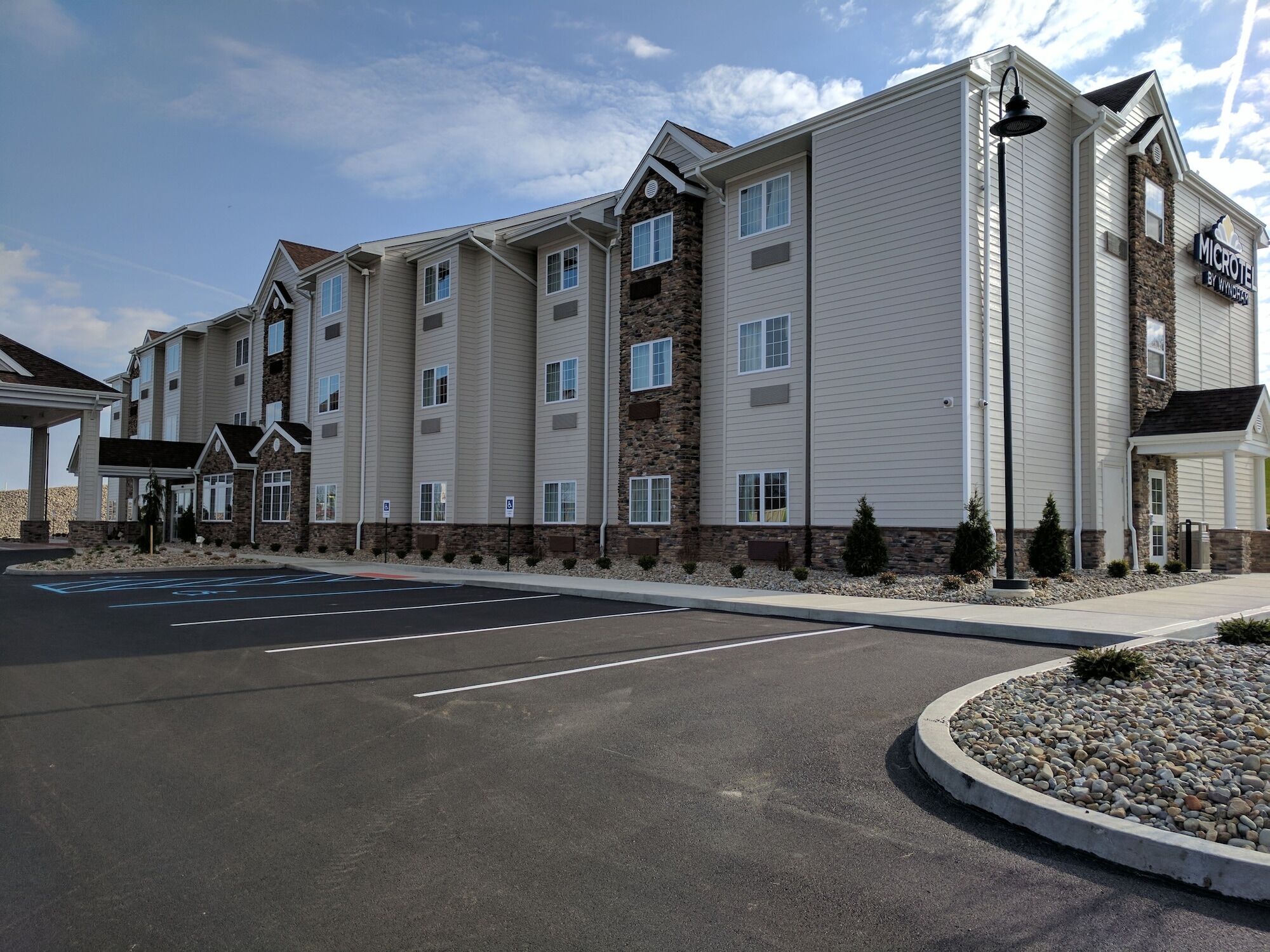 Microtel Inn & Suites By Wyndham Clarion Esterno foto
