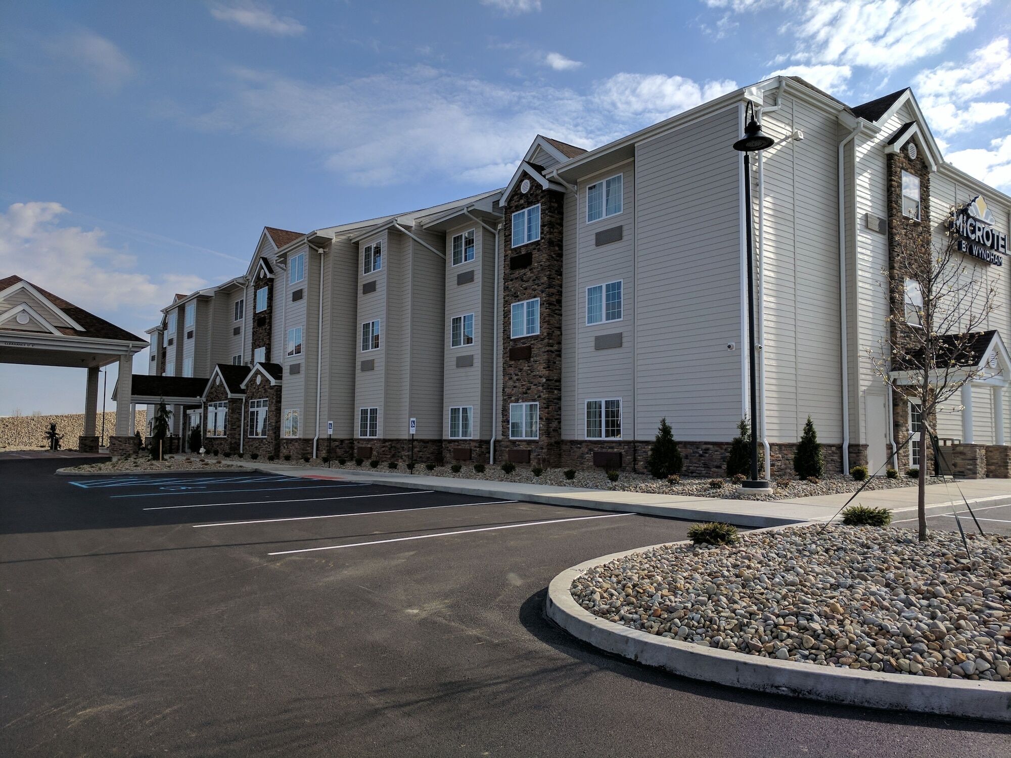 Microtel Inn & Suites By Wyndham Clarion Esterno foto